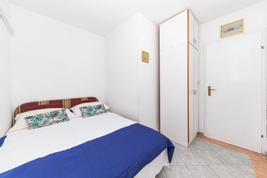 Apartmán Střední Dalmácie - Okrug Donji DA 3330 N2