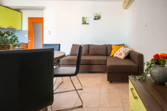 Apartmán Severní Dalmácie - Pakoštane DA 4604 N2