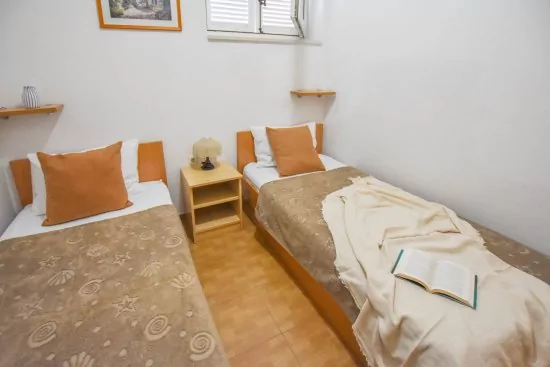 Apartmán Severní Dalmácie - Pakoštane DA 4605 N2