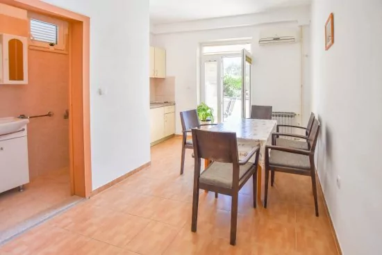 Apartmán Severní Dalmácie - Pakoštane DA 4605 N2