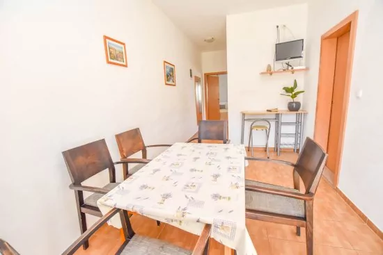 Apartmán Severní Dalmácie - Pakoštane DA 4605 N2