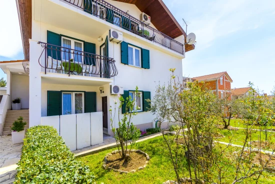 Apartmán Střední Dalmácie - Okrug Gornji DA 3336 N4