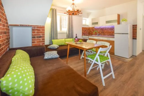 Apartmán Severní Dalmácie - Biograd na Moru DA 4736 N1