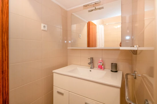 Apartmán Severní Dalmácie - Pakoštane DA 4607 N3