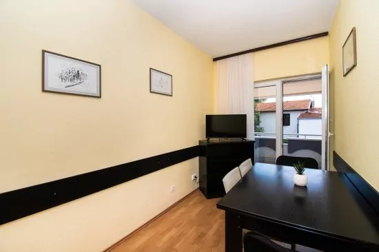 Apartmán Severní Dalmácie - Vodice DA 4213 N2