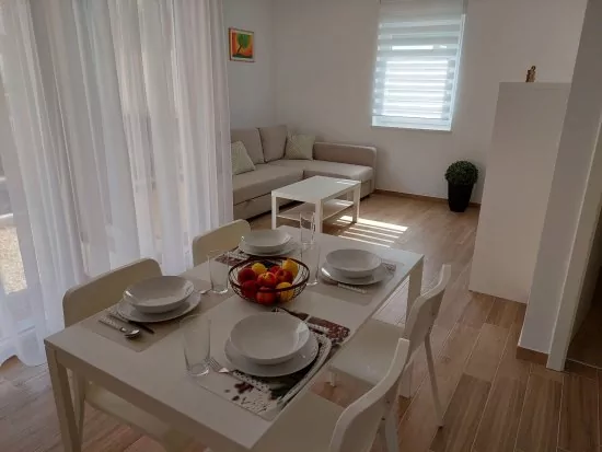 Apartmán Severní Dalmácie - Primošten DA 3638 N1