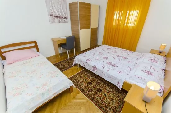 Apartmán Střední Dalmácie - Okrug Gornji DA 3337 N1