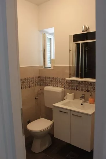 Apartmán Severní Dalmácie - Tribunj (Vodice) DA 4214 N1