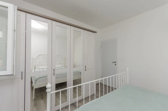 Apartmán Severní Dalmácie - Tribunj (Vodice) DA 4214 N4