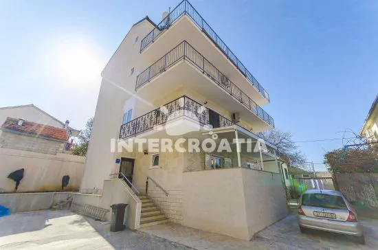 Apartmánový pokoj Střední Dalmácie - Trogir DA 3237 N6