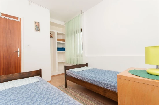 Apartmán Střední Dalmácie - Okrug Donji DA 3343 N1