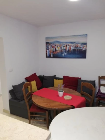 Apartmán Střední Dalmácie - Okrug Donji DA 3343 N1