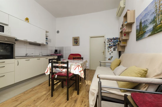 Apartmán Střední Dalmácie - Marina DA 3442 N1