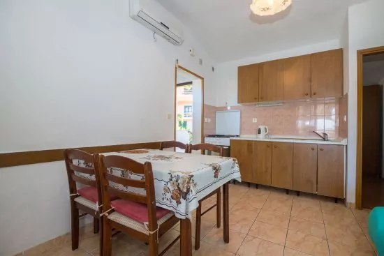 Apartmán Střední Dalmácie - Okrug Gornji DA 3346 N2