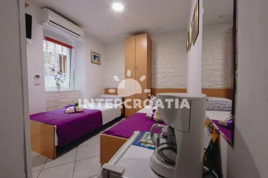 Apartmánový pokoj Střední Dalmácie - Split DA 3003 N1