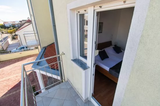 Apartmán Severní Dalmácie - Vodice DA 4233 N1