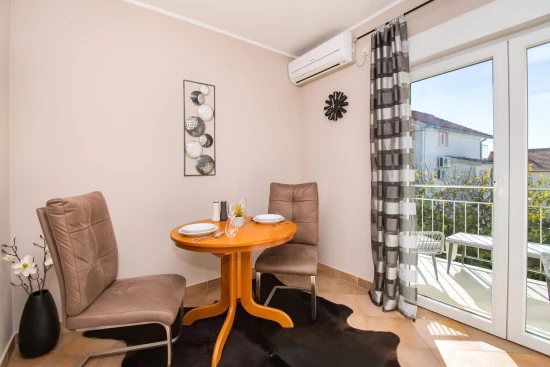 Apartmán Severní Dalmácie - Vodice DA 4233 N2