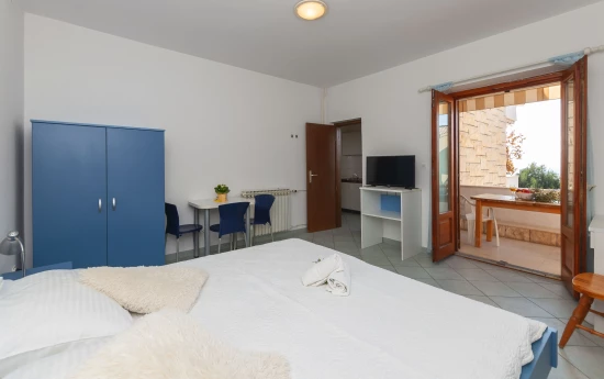 Apartmán Střední Dalmácie - Dugi Rat DA 2805 N3