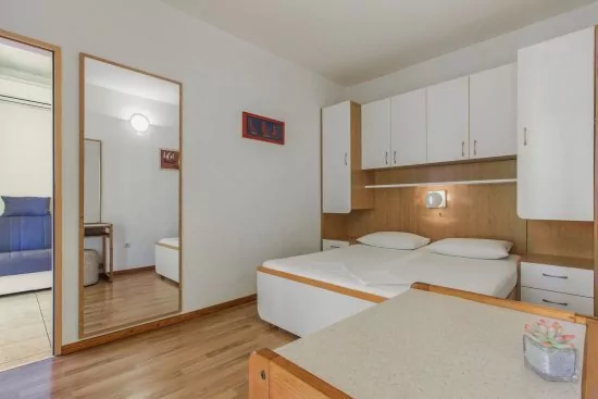 Apartmán Severní Dalmácie - Vodice DA 4235 N2