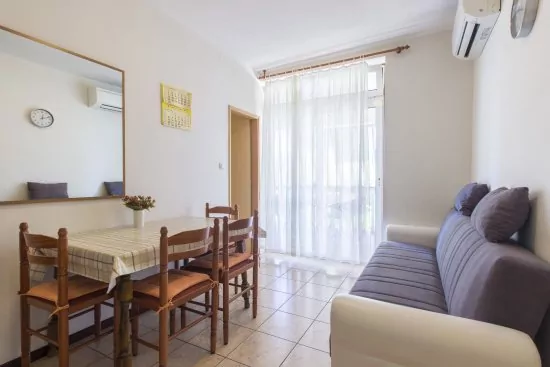 Apartmán Severní Dalmácie - Vodice DA 4235 N2