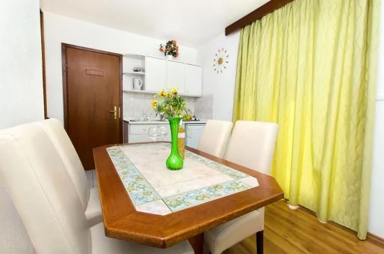 Apartmán Střední Dalmácie - Okrug Donji DA 3350 N5