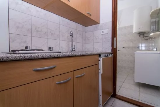 Apartmán Střední Dalmácie - Okrug Donji DA 3350 N6