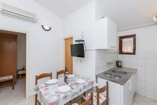 Apartmán Severní Dalmácie - Vodice DA 4236 N2