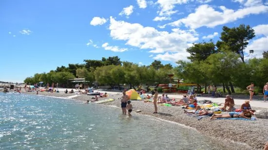 Vodice a pláž Plava 200 m pěší chůzí.