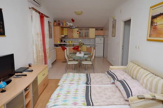 Apartmán Severní Dalmácie - Vodice DA 4236 N4