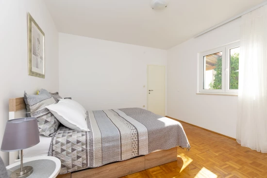 Apartmán Střední Dalmácie - Mimice DA 2408 N1