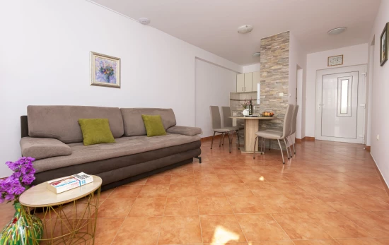 Apartmán Střední Dalmácie - Mimice DA 2408 N3