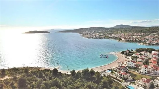 Letecký pohled na pláž Sepurina.