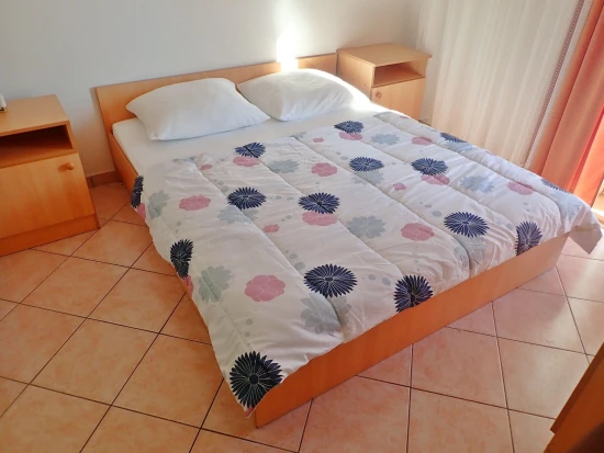 Apartmán Severní Dalmácie - Starigrad DA 6027 N2