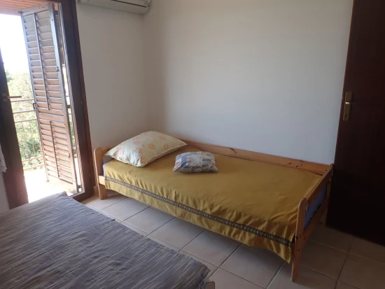 Apartmán Severní Dalmácie - Starigrad DA 6030 N3