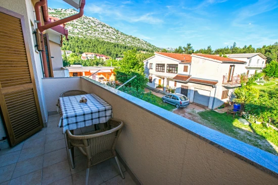 Apartmán Severní Dalmácie - Starigrad DA 6031 N2