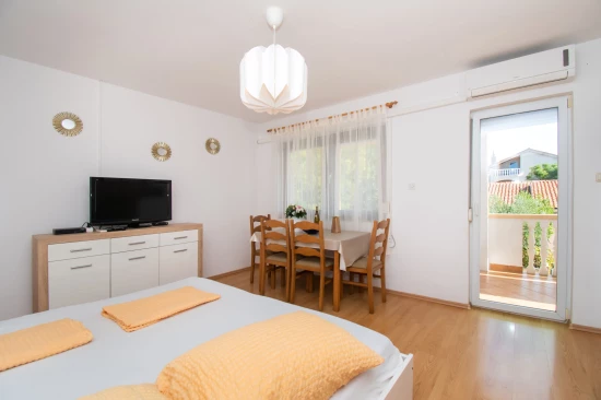 Apartmán Severní Dalmácie - Privlaka DA 5318 N1