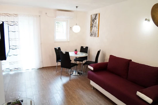 Apartmán Střední Dalmácie - Staniči DA 2611 N4