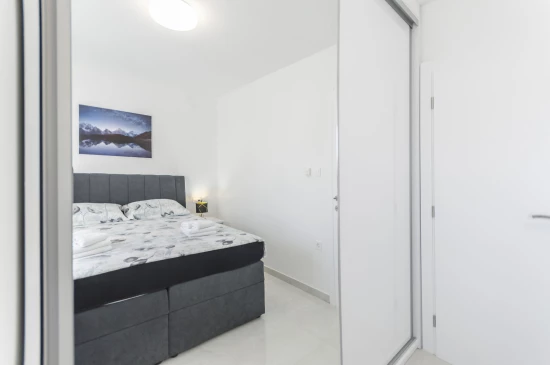 Apartmán Severní Dalmácie - Vodice DA 4247 N2