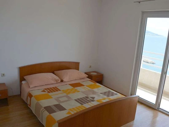 Apartmán Střední Dalmácie - Dugi Rat DA 2806 N4