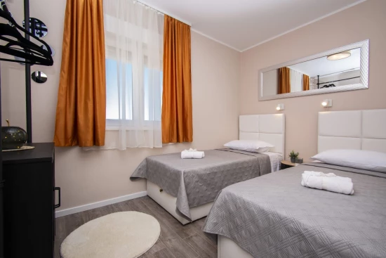 Apartmán Severní Dalmácie - Vodice DA 4249 N2