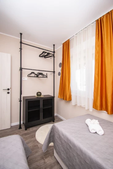 Apartmán Severní Dalmácie - Vodice DA 4249 N2