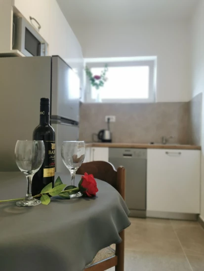 Apartmán Severní Dalmácie - Vodice DA 4250 N2