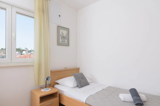 Apartmán Střední Dalmácie - Okrug Gornji DA 3353 N2