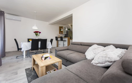 Apartmán Střední Dalmácie - Staniči DA 2612 N1