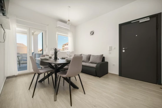 Apartmán Severní Dalmácie - Vodice DA 4251 N2