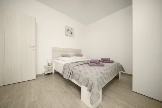 Apartmán Severní Dalmácie - Vodice DA 4251 N2