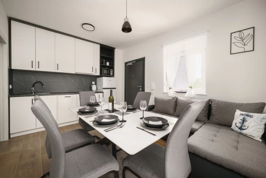 Apartmán Severní Dalmácie - Vodice DA 4251 N3