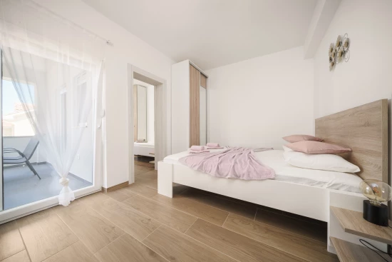 Apartmán Severní Dalmácie - Vodice DA 4251 N3