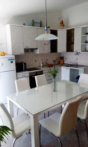 Apartmán Střední Dalmácie - Dugi Rat DA 2807 N1