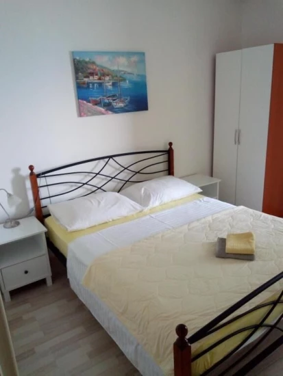 Apartmán Střední Dalmácie - Dugi Rat DA 2807 N3